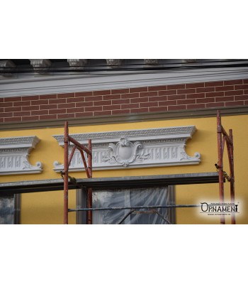 Fronton decorativ in stil Baroc 