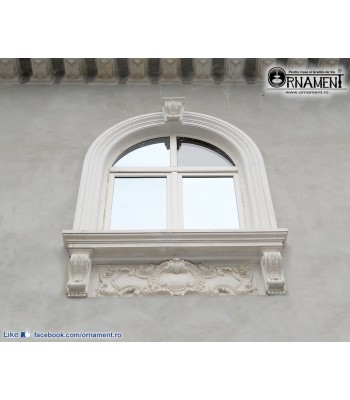 Fronton decorativ pentru fereastra sau usa in stil Baroc
