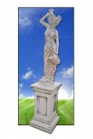 Statueta Fata cu doua Ulcioare si Soclu