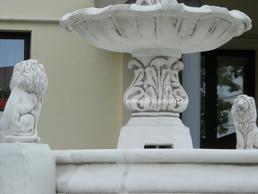 diferente-maretial-ornament-ro